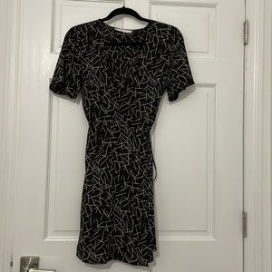 Lush Print Wrap Short Sleeve Dress